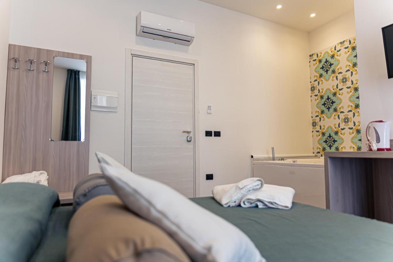 Residenza San Lorenzo Napoli Eksteriør billede